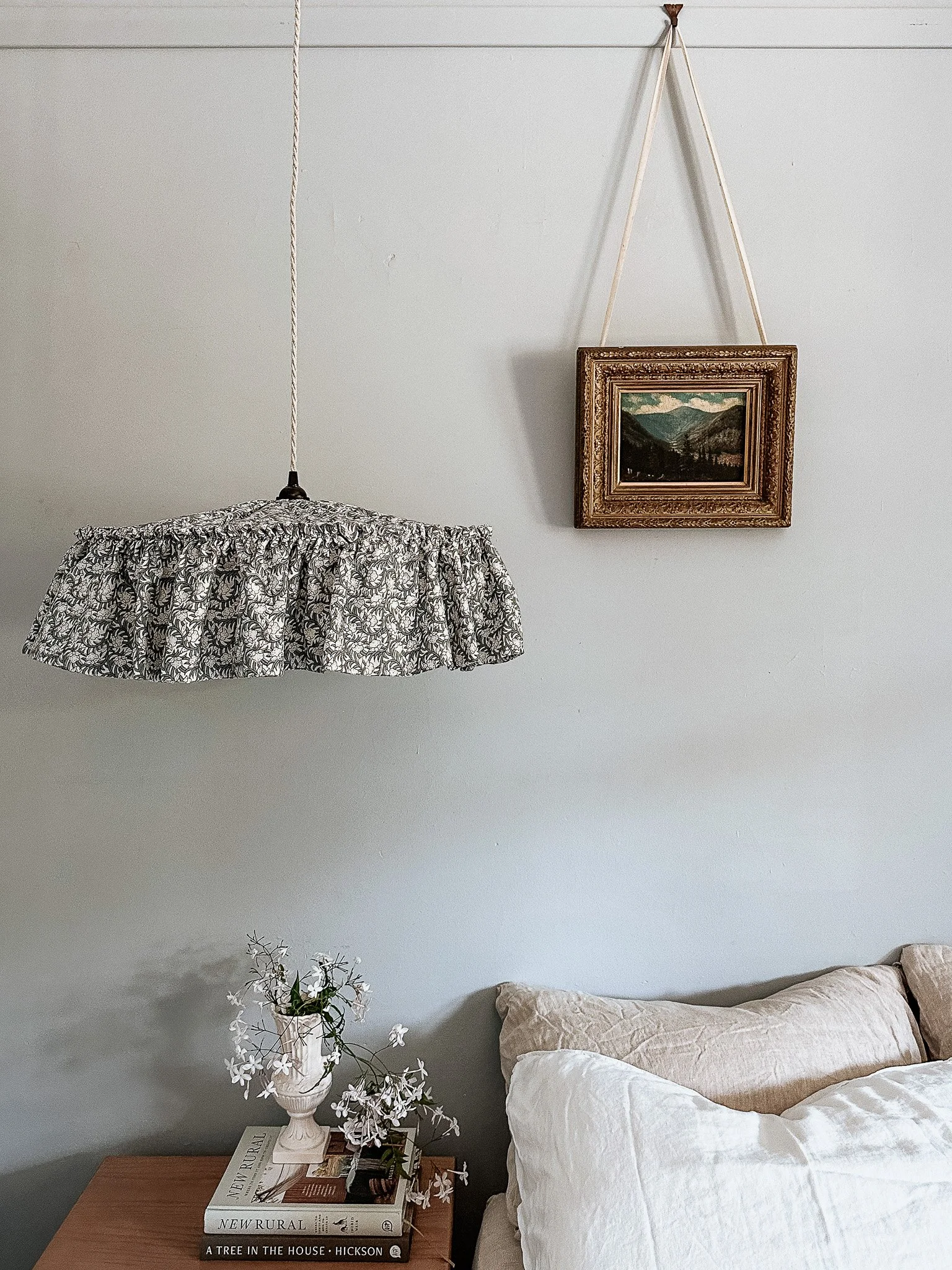 Pendant light with hot sale switch on cord